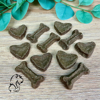 GALLETAS DE RENO CON CALABAZA Y MANZANA PARA PERROS