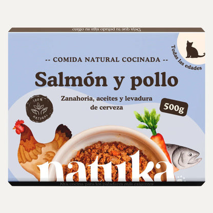Natuka, comida natural cocinada, receta de pollo y salmón  para gatos de todas las edades.