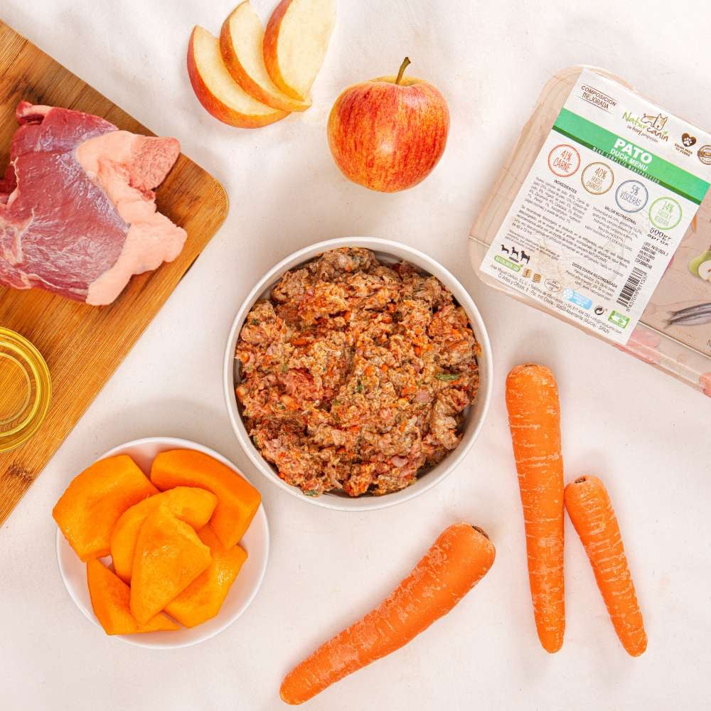 Naturcanin, menú monoproteico de alimentación cruda BARF elaborado con pato para perros de todas las edades y tamaños
