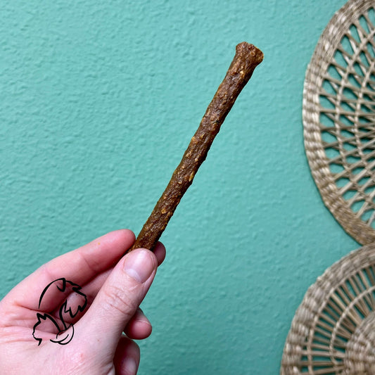 PALITOS DE POLLO CON CALOSTRO PARA PERROS Y GATOS